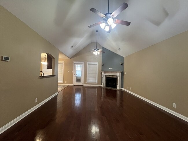 Building Photo - 1701 Winterhaven Ct