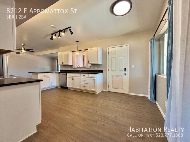 Building Photo - 8712 E Appomattox St