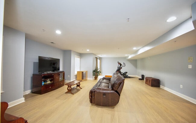 Building Photo - 15806 Copper Beech Dr