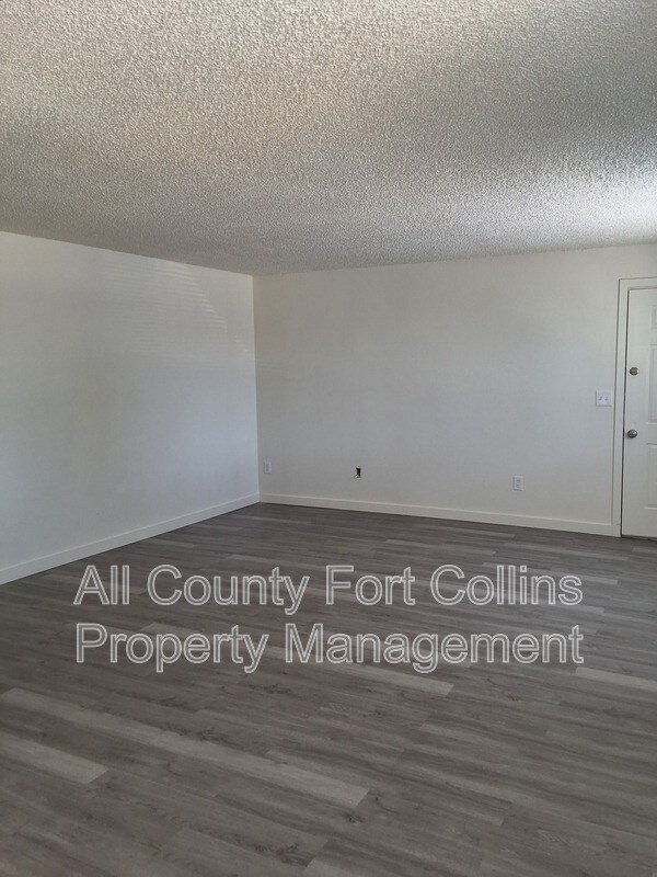 Building Photo - 1716 Erin Ct