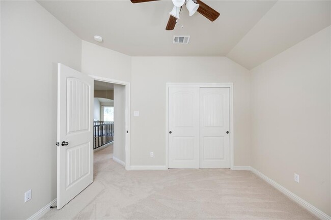 Building Photo - 4211 Oldenburg Ln
