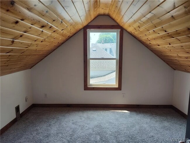 Building Photo - 3669 5th St