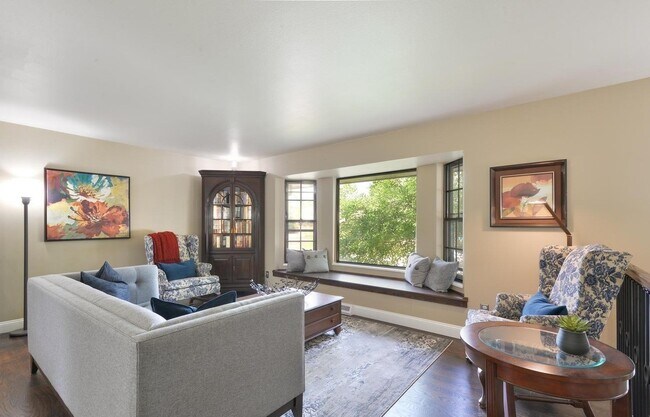 Building Photo - Beautiful 4 Bedroom Home in Midtown Fort Collins!