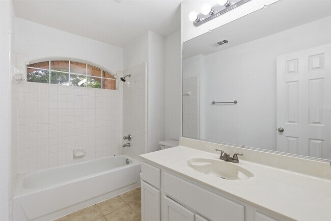 Building Photo - 3221 Corning Dr