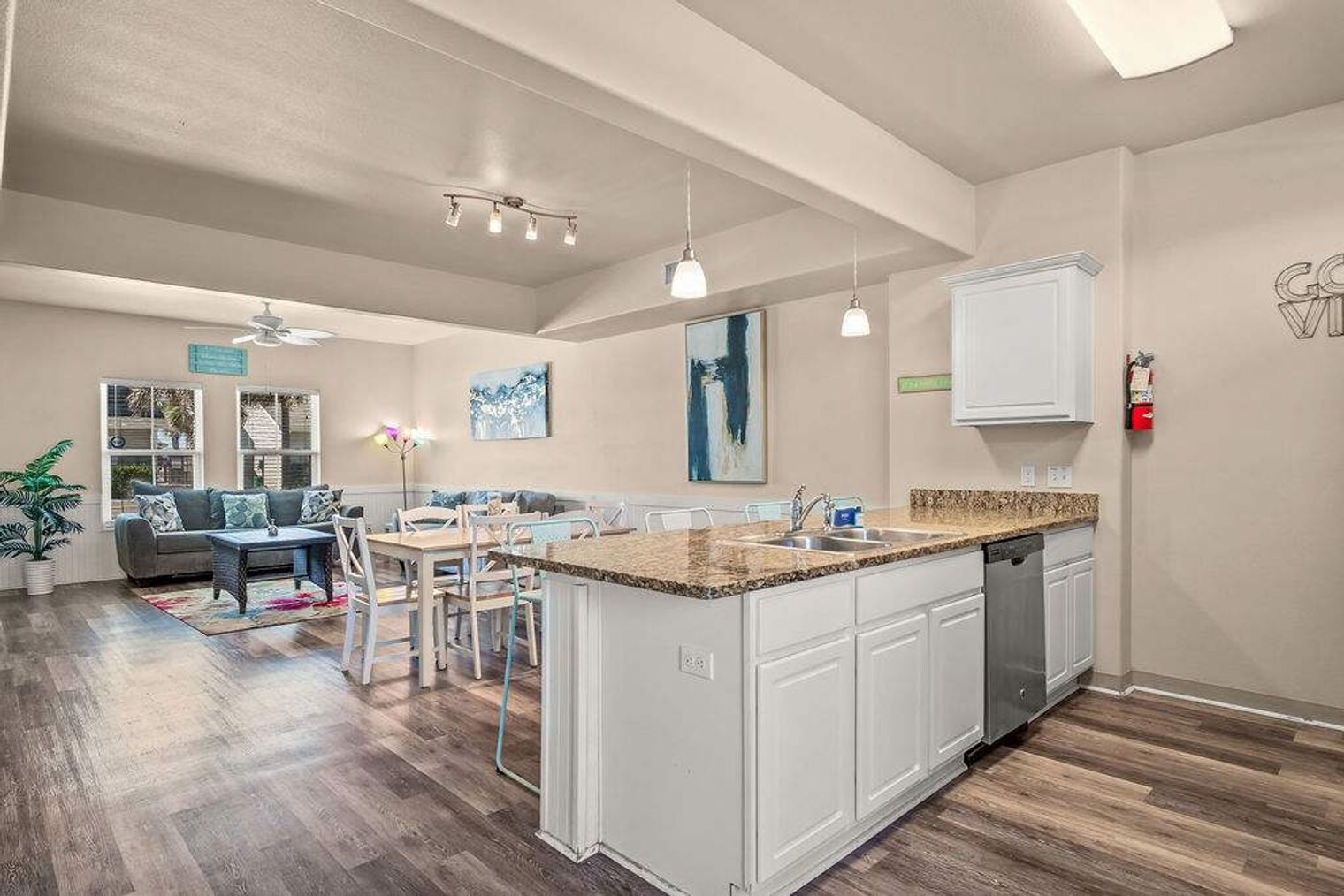 Building Photo - 15016 Beach Walk Loop
