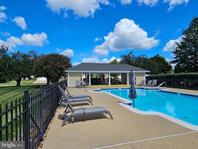 Building Photo - 1310 Ramseur Ln