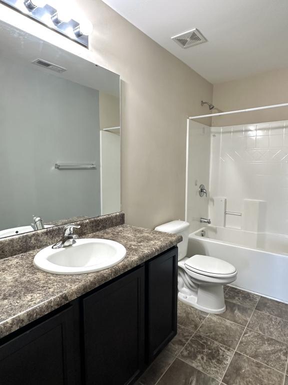 Building Photo - 717 Bellingham Way