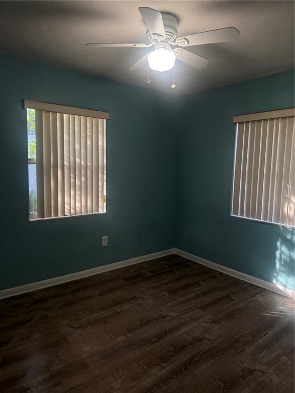 Building Photo - 589 E Normandy Blvd