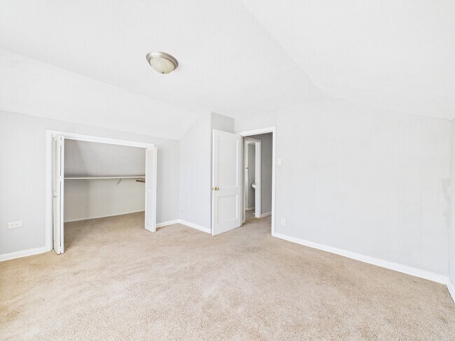 Building Photo - 3814 Luca St