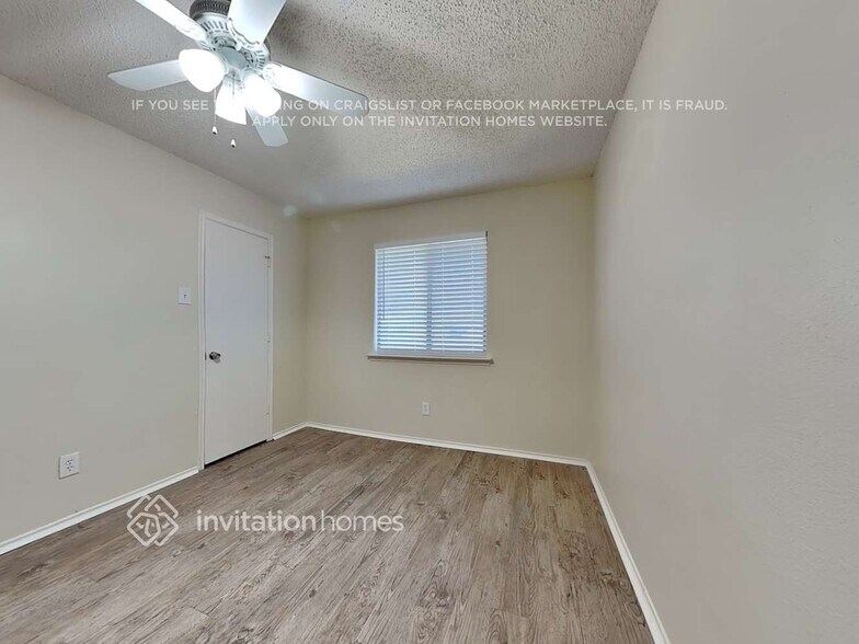 Building Photo - 8405 Pacific Pearl Dr