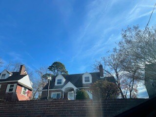 Building Photo - 5017 55th Ave