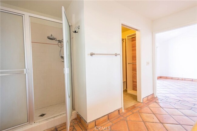 Building Photo - 5974 Maury Ave