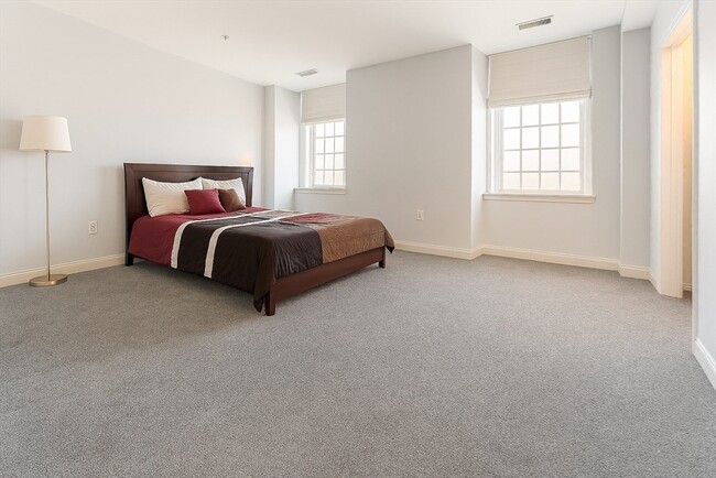 Building Photo - 7 S Stone Mill Dr