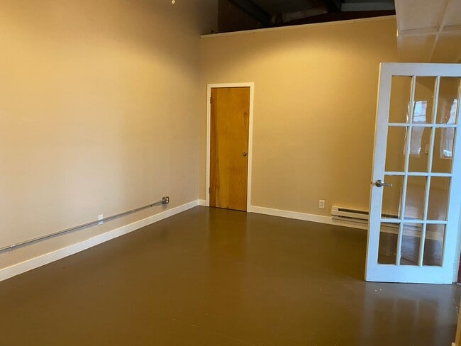 Building Photo - Dawson Apartment