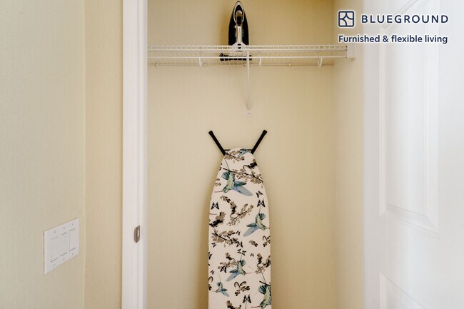 Building Photo - 1000 National Ave