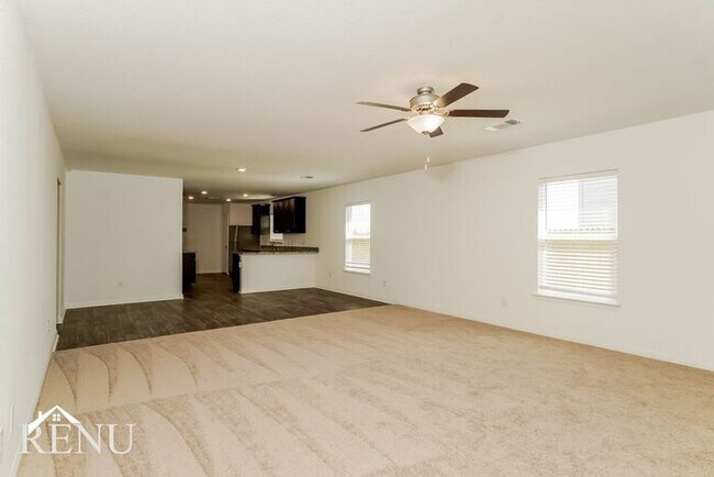 Building Photo - Coming Soon!