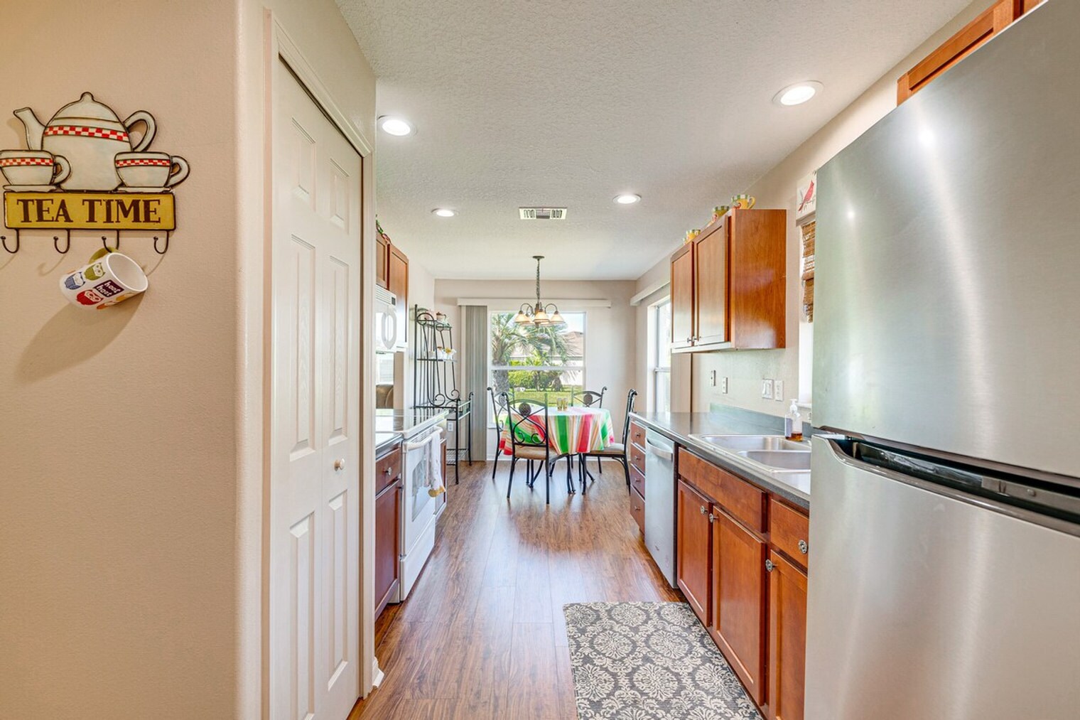 Building Photo - 15870 SW 16th Avenue Rd