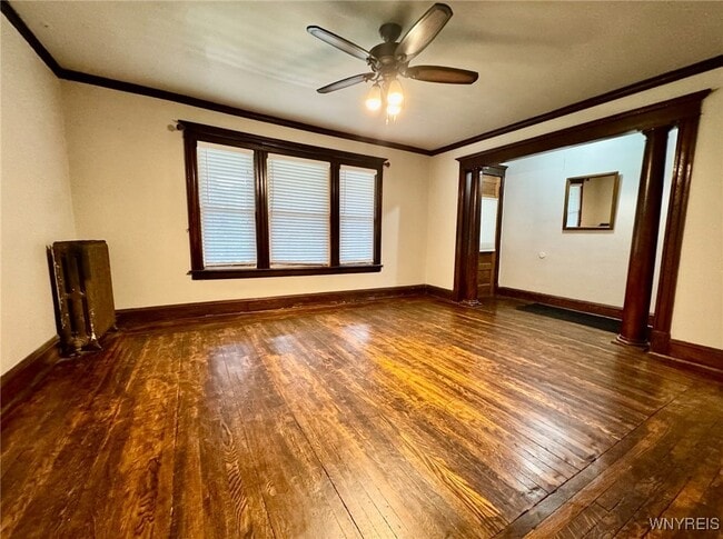 Building Photo - 602 Bird Ave