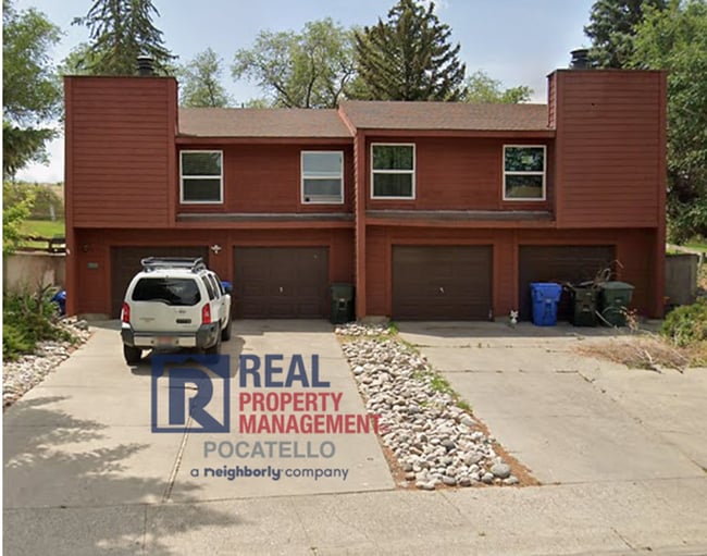 Building Photo - 2377 Gail Dr.