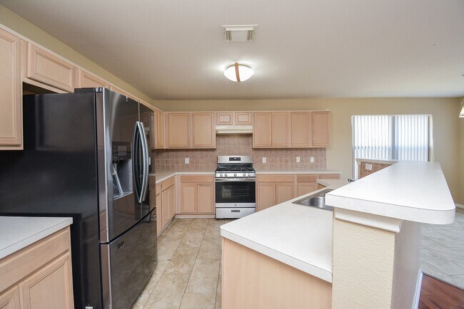 Building Photo - 15426 Lynford Crest Dr