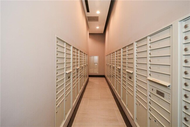 Building Photo - 855 Peachtree St NE