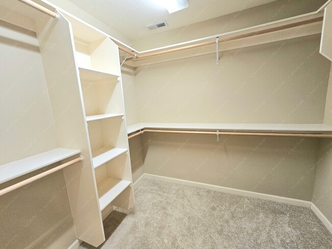 Building Photo - 18421 Brookside Rd