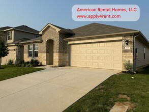 Building Photo - 4 BR + OFFICE / 3 BA in Seguin - 2042 SF One-Story Home - Arroyo Ranch!