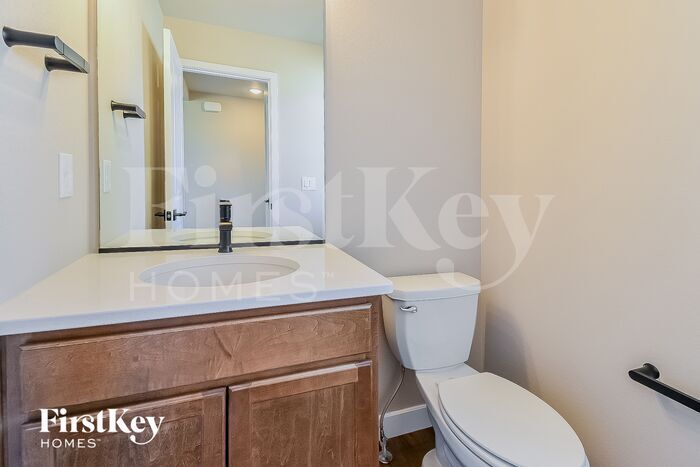 Building Photo - 10487 Horton Dr