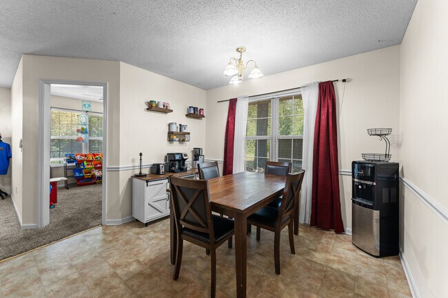 Building Photo - 107 Shallowford Cir
