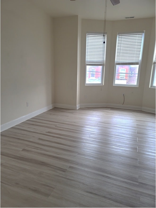 Building Photo - 1802 W Ontario St