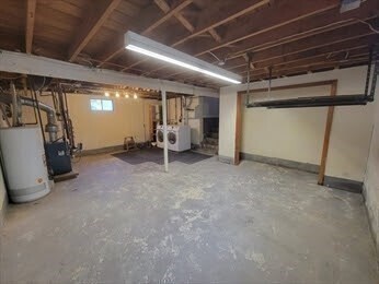 Building Photo - 5 Greenleaf Cir