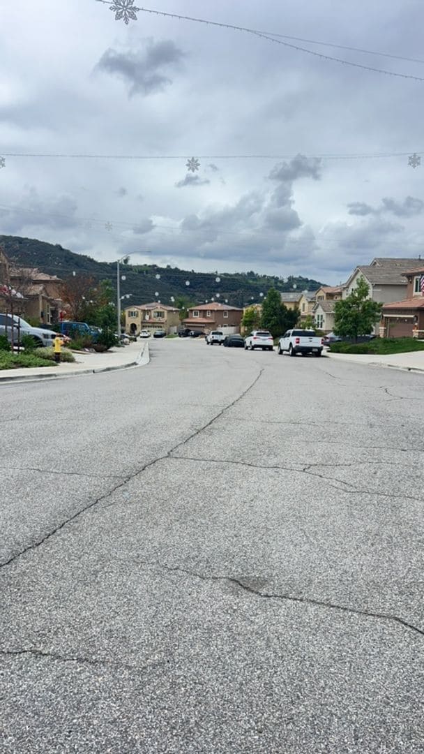 Building Photo - Beautiful 4 bedroom, 3 bath home nestled in the foothills of Fallbrook