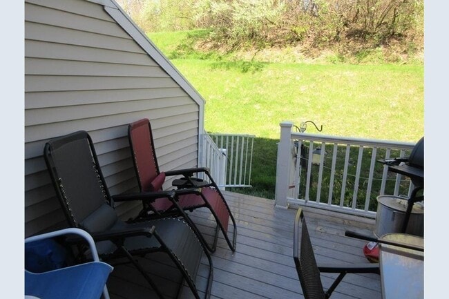 Private Deck - 61 Fox Meadow Rd