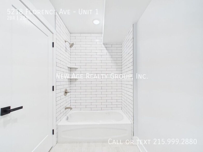 Building Photo - 5218 Florence Ave