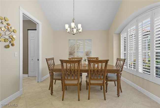 Building Photo - 28328 Hidden Lake Dr