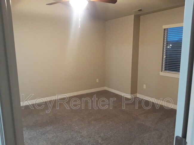 Building Photo - 735 S 1803 W