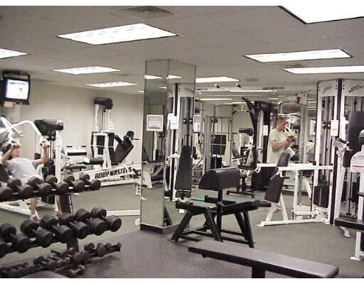 Building Photo - 44 Washington St