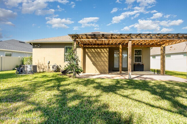 Building Photo - 4763 Academic Ln