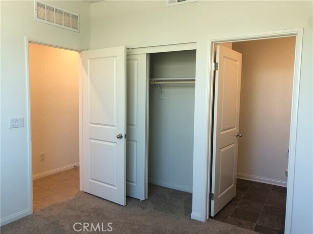 Building Photo - 18447 W Calico Ln