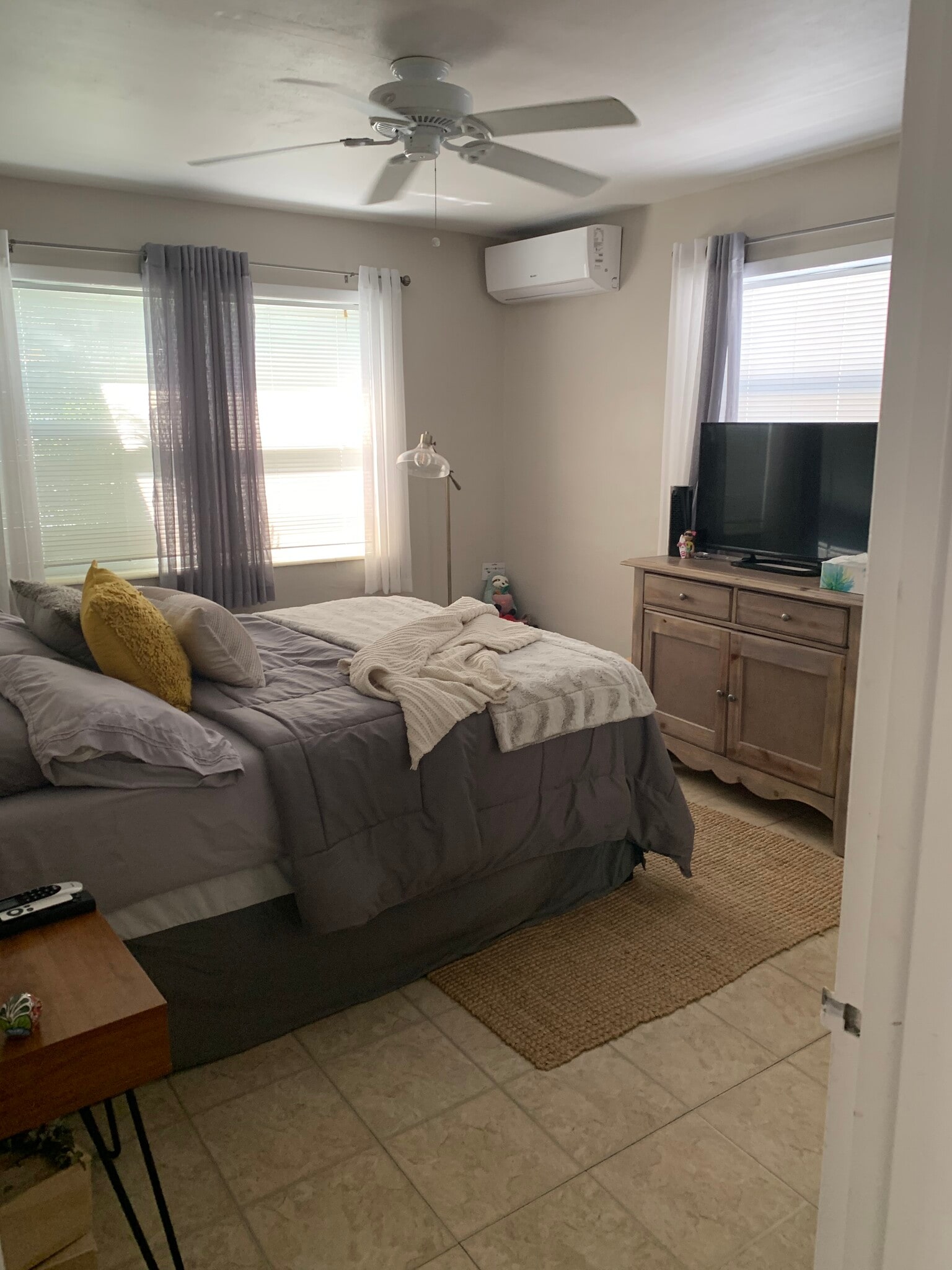 Building Photo - 1625 Wilson St