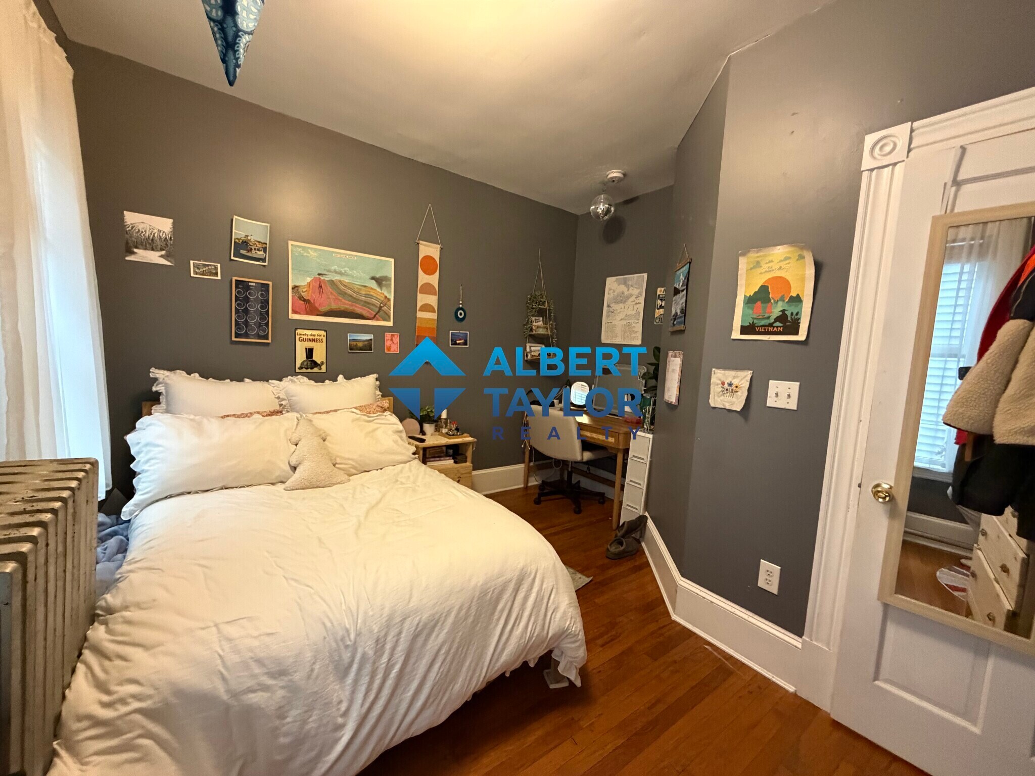 Building Photo - 99 Calumet St