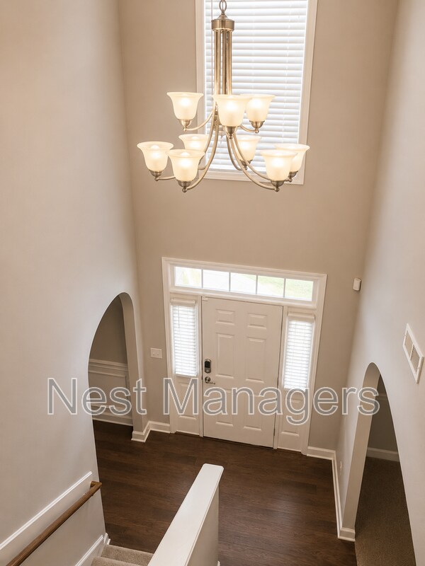 Building Photo - 2502 Clear Pines Ct
