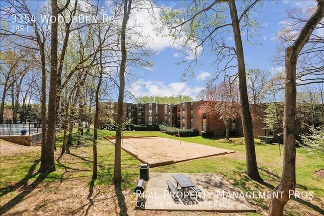 Building Photo - 3354 Woodburn Rd