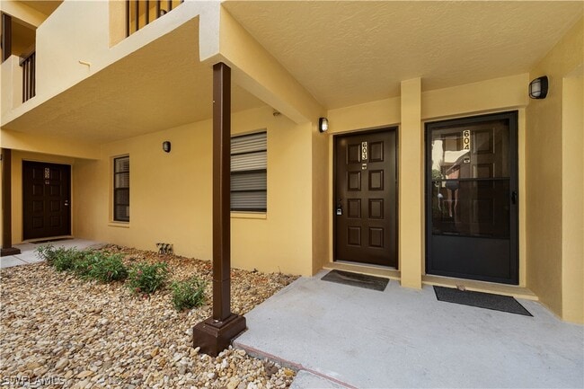 Building Photo - 6142 Whiskey Creek Dr