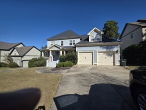 Building Photo - Spacious 4-Bedroom Home for Rent in Kings Grant Fayetteville – 15 Minutes from Fort Bragg