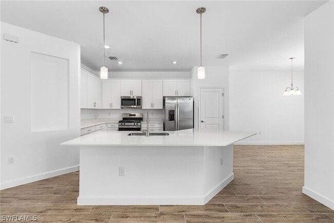 Building Photo - 18312 Ridgeline Dr