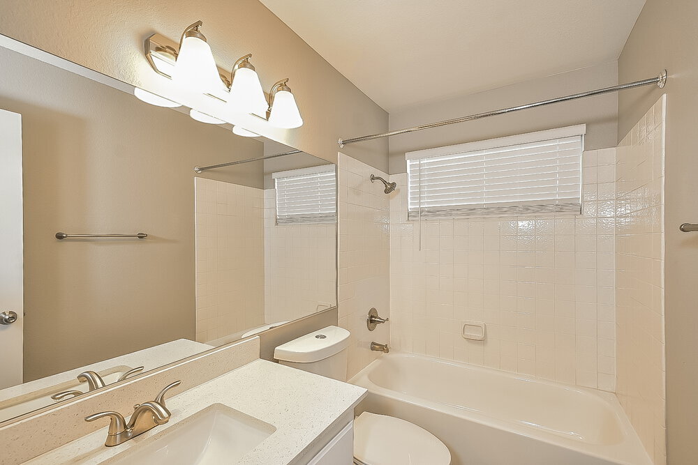 Building Photo - 3316 Sturbridge Cir