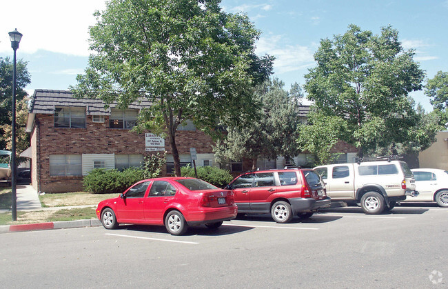 Building Photo - Library Park Apartments