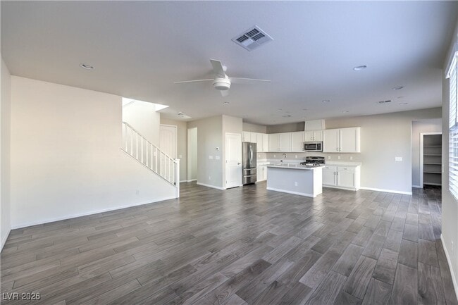 Building Photo - 10260 Bark Pine Ct