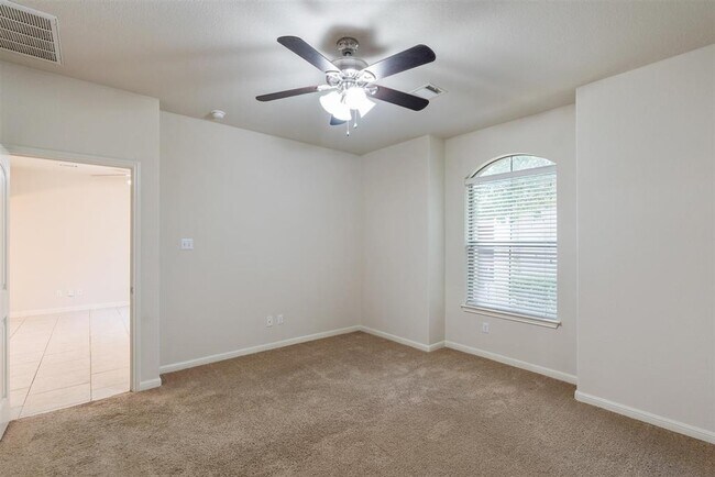 Building Photo - 11400 W Parmer Ln